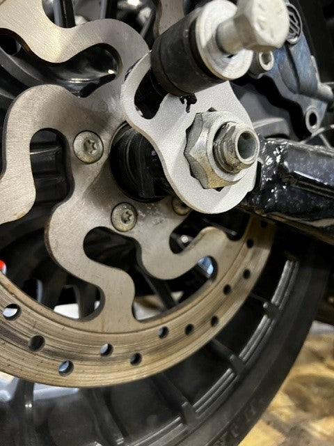 Curly's Inc Touring Axle Locks