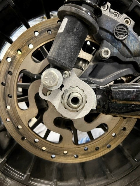 Curly's Inc Touring Axle Locks