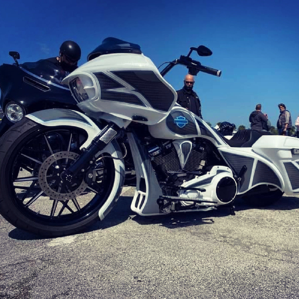Stiletto Harley Pan America Black Wheels