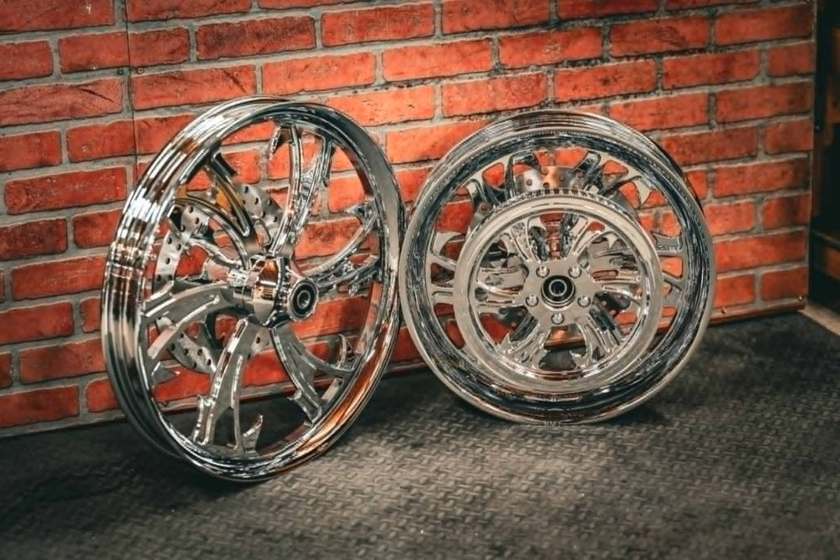 21x2.15" / 18X3.5" CHROME DIRTY HKR ( 2000-2005 HD SOFTAIL)