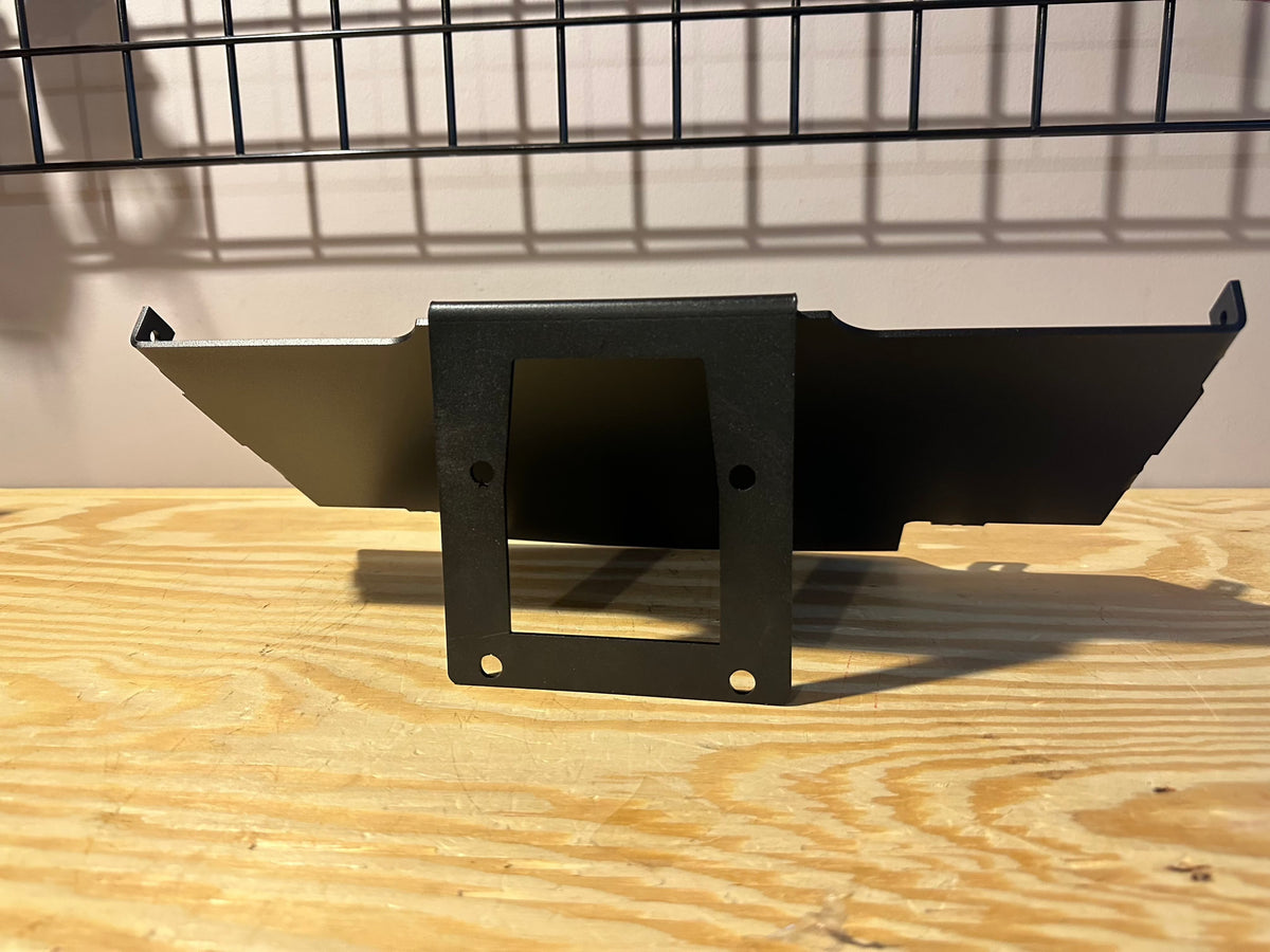 XEL 2015-Up Road Glide Amp Bracket (Vent Delete Required)