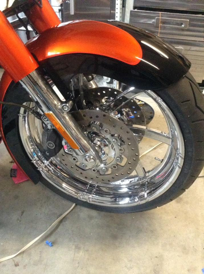 Imitator Metric Chrome Wheels