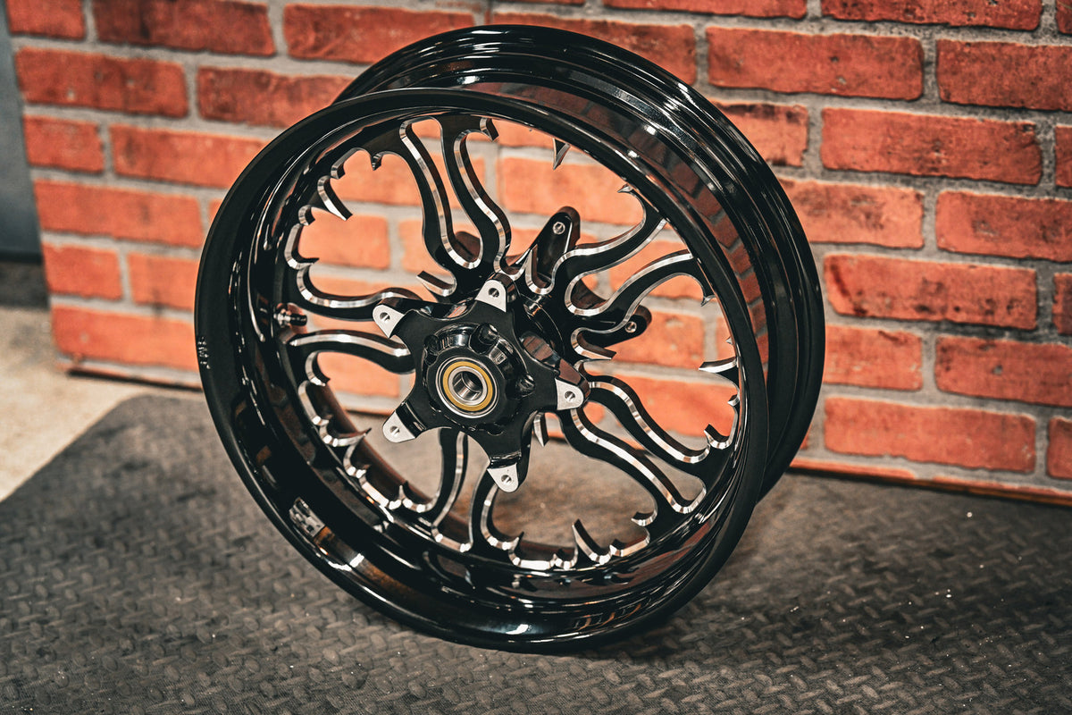 18x5.5" BLACK DOUBLE CUT RING OF FIRE (2014-2023 HD Touring)