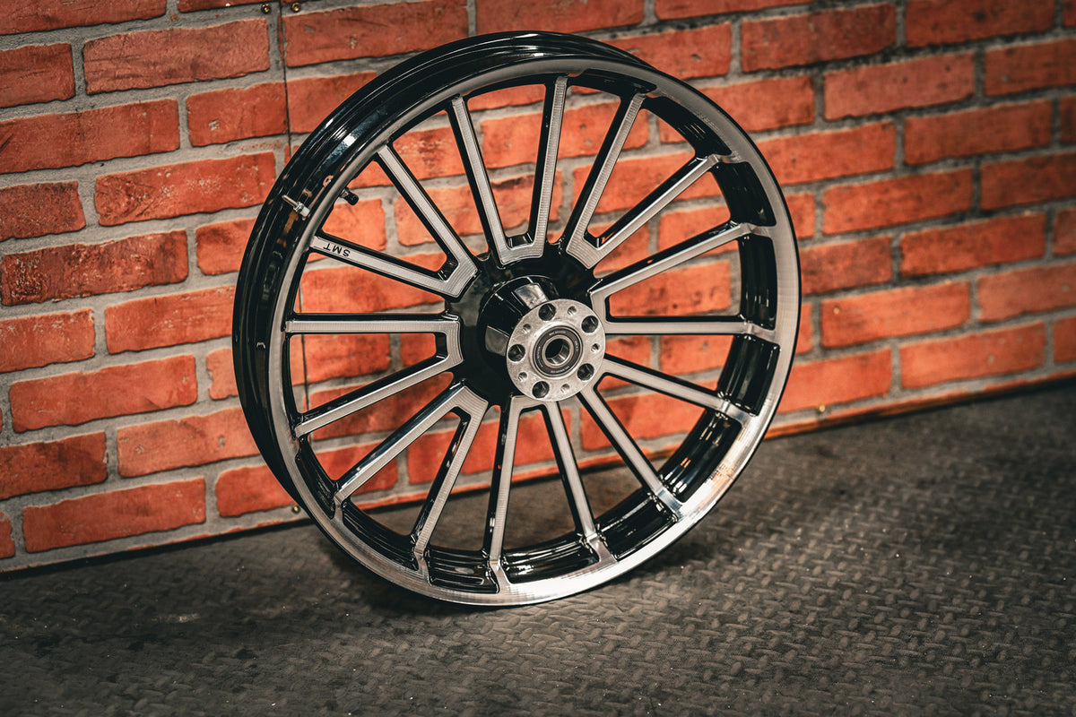 21X3.25" BLACK DOUBLE CUT OG22 (2009-2026 HD TOURING)