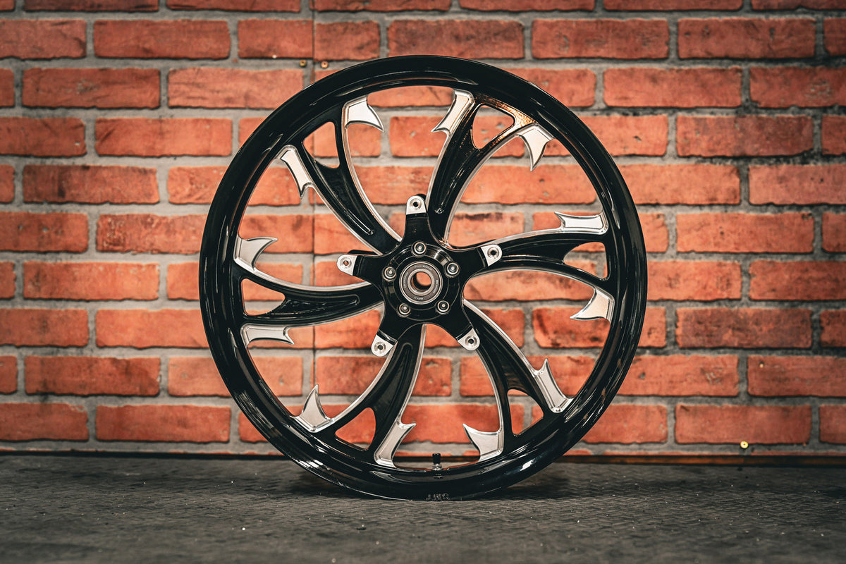 21X3.25" BLACK DOUBLE CUT DRTY HKR (2024+ HD TOURING)
