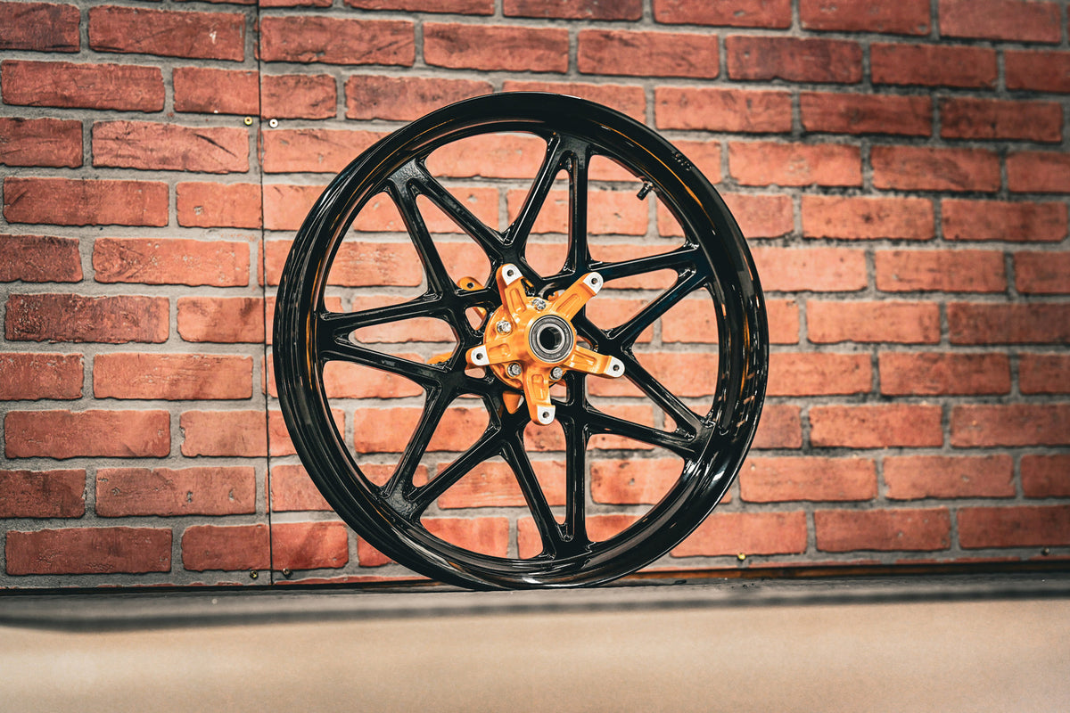 21X3.25" BLACK DIAMAG (2014-2023 HD TOURING)