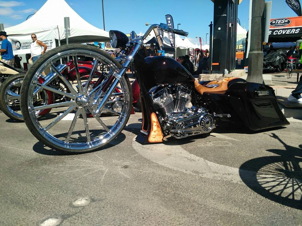 Centerfold Harley Pan America Chrome Wheels