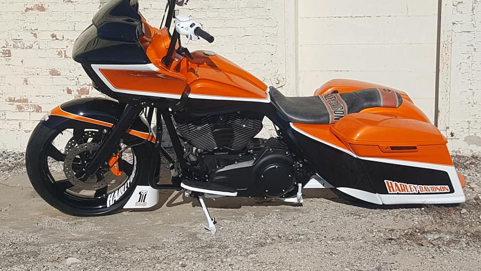 F22 Harley Touring Black Wheels