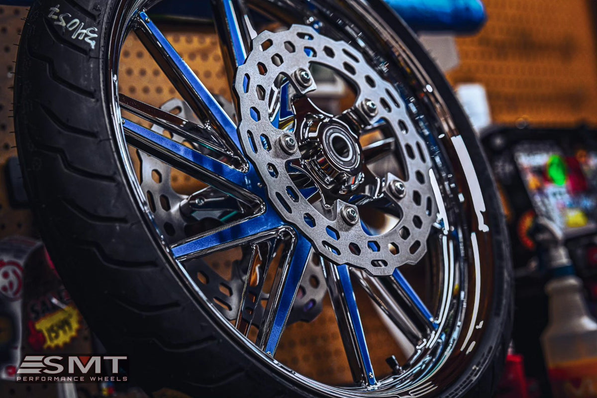 GT2 Metric Chrome Wheels with color insert