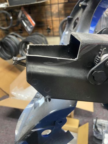 XEL 2014-Up Street Glide Amp Rack (Universal)