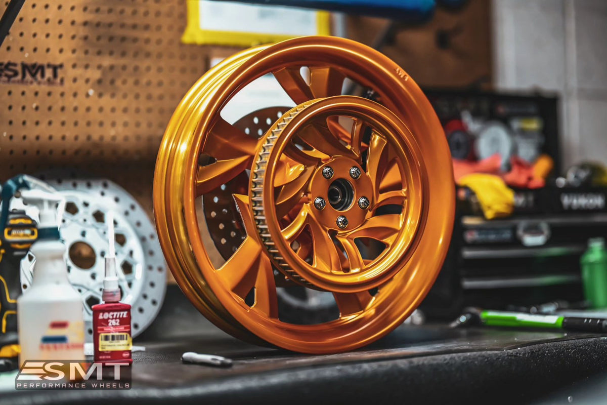 Narcos Bulldog Fat Tire Gold Wheels