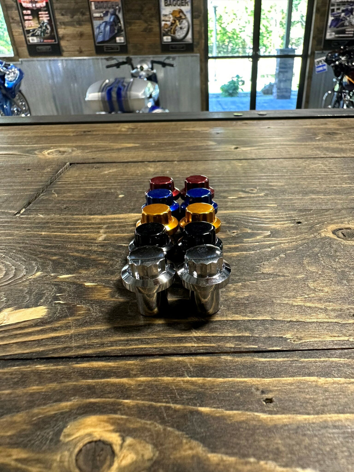 Curly's Inc 12 Point Valve Stem Caps