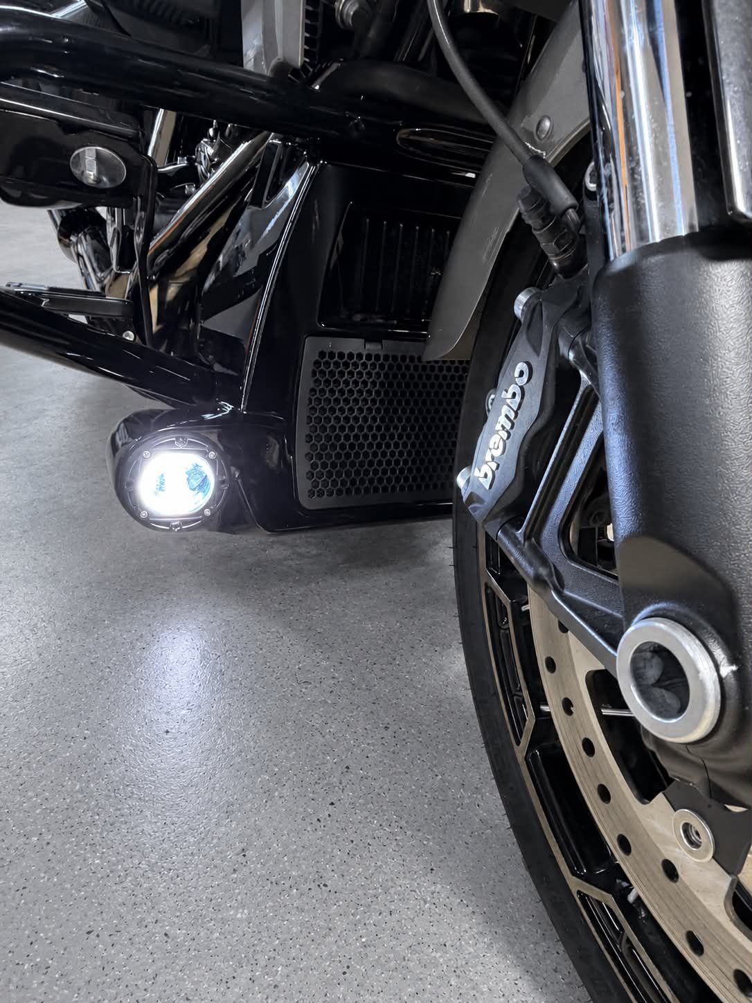 Voodoo 2024+ LED Chin Spoiler