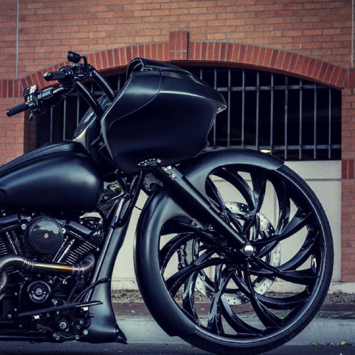 El Kurwa 3D Harley Black Wheels