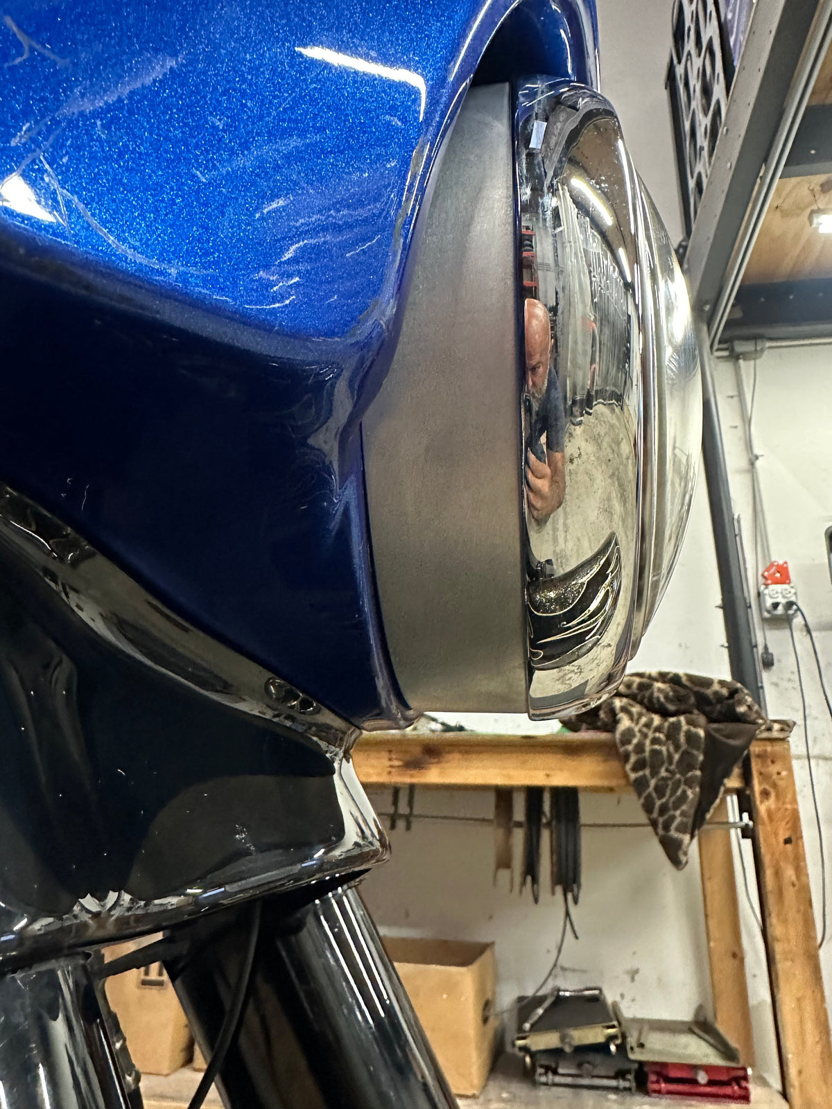 XEL Headlight Extension - 2009-Up Street Glide