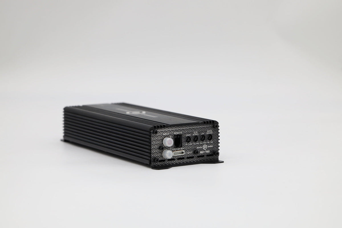 SoundQubed BG1-750 750 Watt Bagger Series Amp (Ultra Compact)