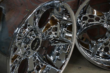 18X8.5" CHROME 3D HIVE TRIKE SET (CUSTOM TRIKES, 5X4.75" BOLT PATTERN).