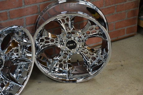 18X8.5" CHROME 3D HIVE TRIKE SET (CUSTOM TRIKES, 5X4.75" BOLT PATTERN).