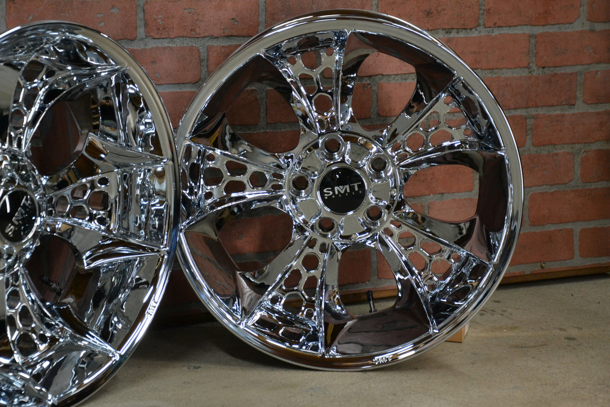 18X8.5" CHROME 3D HIVE TRIKE SET (CUSTOM TRIKES, 5X4.75" BOLT PATTERN).