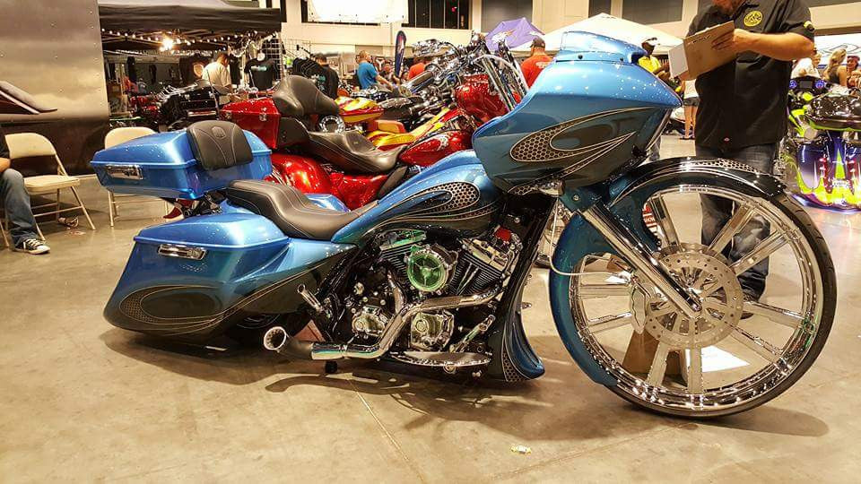 Syndicate Harley V-Rod Chrome Wheels
