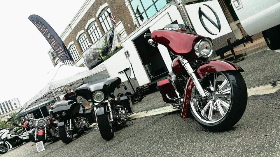 Hot Rod Metric Chrome Wheels