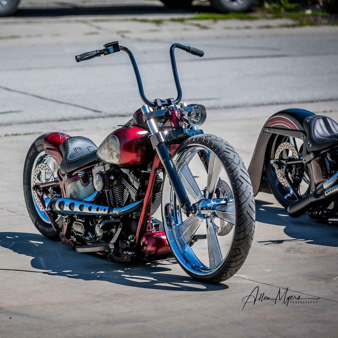 Contraband Metric Chrome Wheels