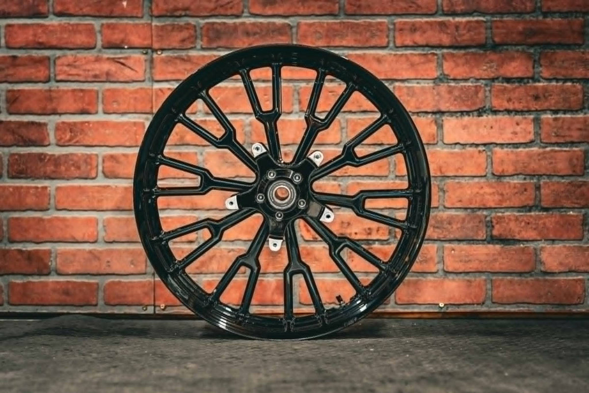 21X3.25" BLACK OG.29 (2024+ HD TOURING)
