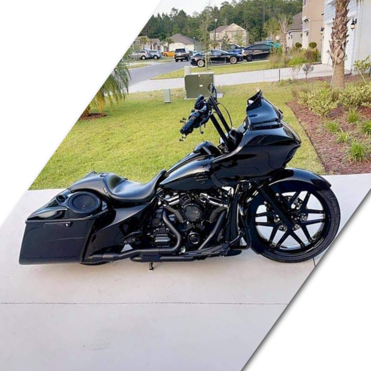 GT3 Harley Touring Chrome Wheels with black insert