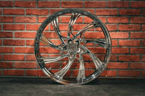 23x5.5" CHROME XR9  (2014-2023 HD TOURING)