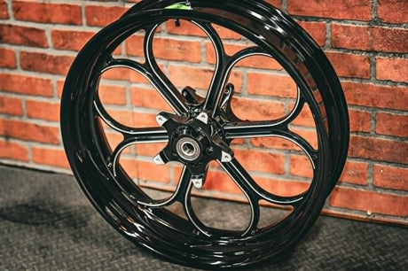 23x5.5" BLACK DOUBLE CUT RETRO 5  (2014-2023 HD TOURING)