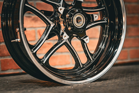 18x5.5" BLACK DOUBLE CUT RETRO 4 (2014-2023 HD Touring)