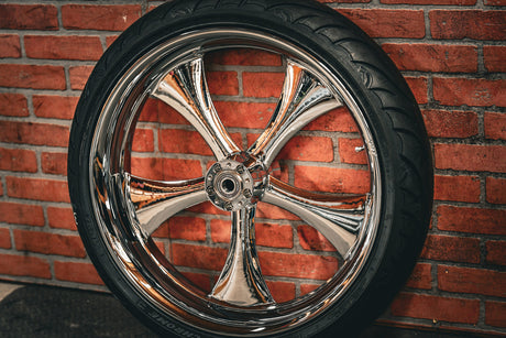 23x5.5" CHROME CLASSIC (2009-2023 HD TOURING)