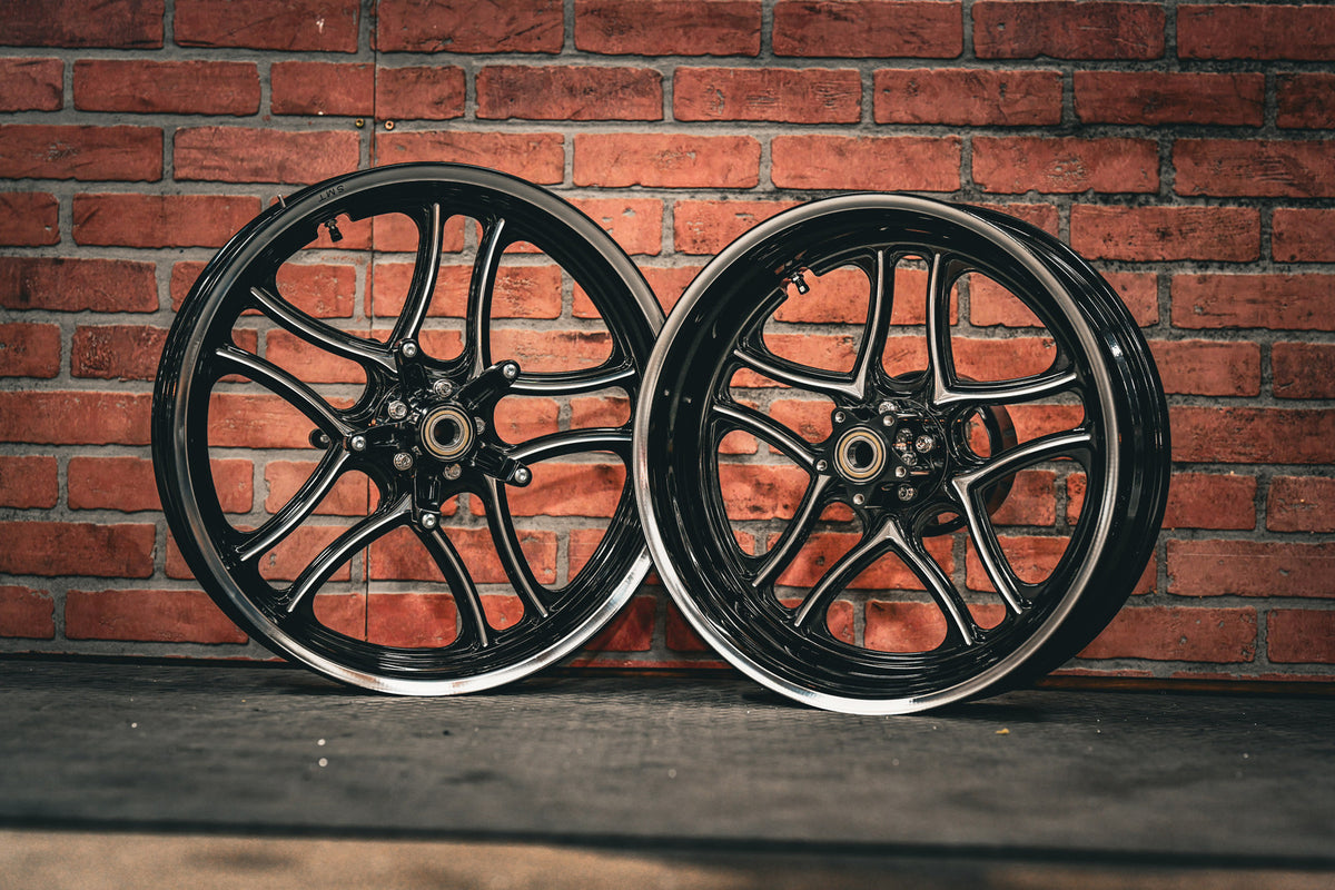19x3.0" / 18x5.5 BLACK DOUBLE CUT RETRO 4 PAIR (2014-2023 HD TOURING)