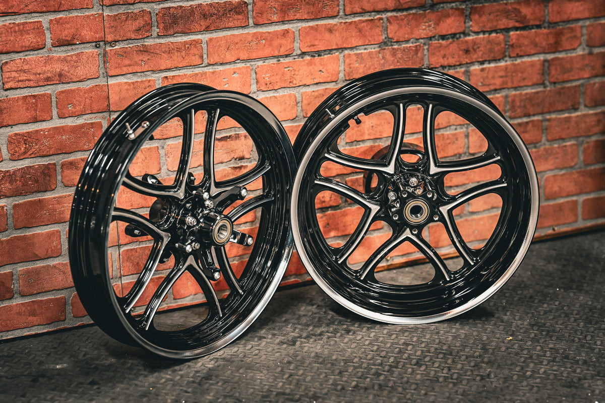 19x3.0" / 18x5.5 BLACK DOUBLE CUT RETRO 4 PAIR (2014-2023 HD TOURING)