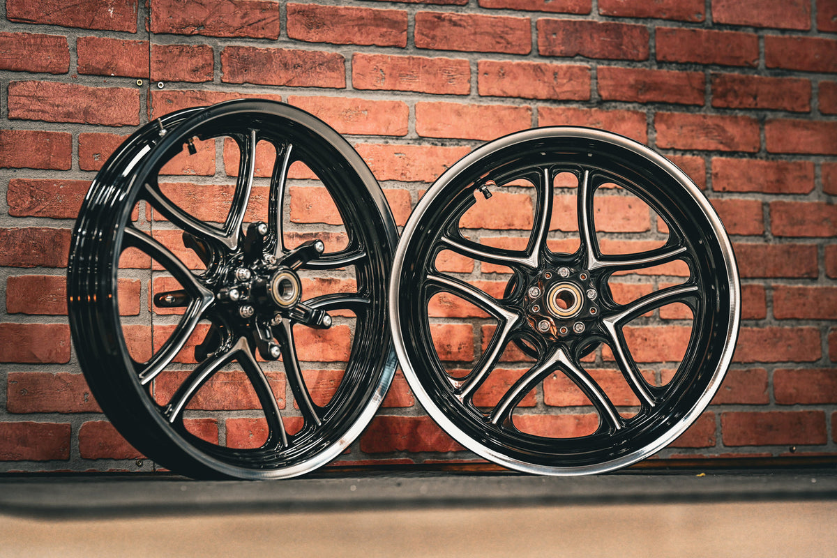 19x3.0" / 18x5.5 BLACK DOUBLE CUT RETRO 4 PAIR (2014-2023 HD TOURING)