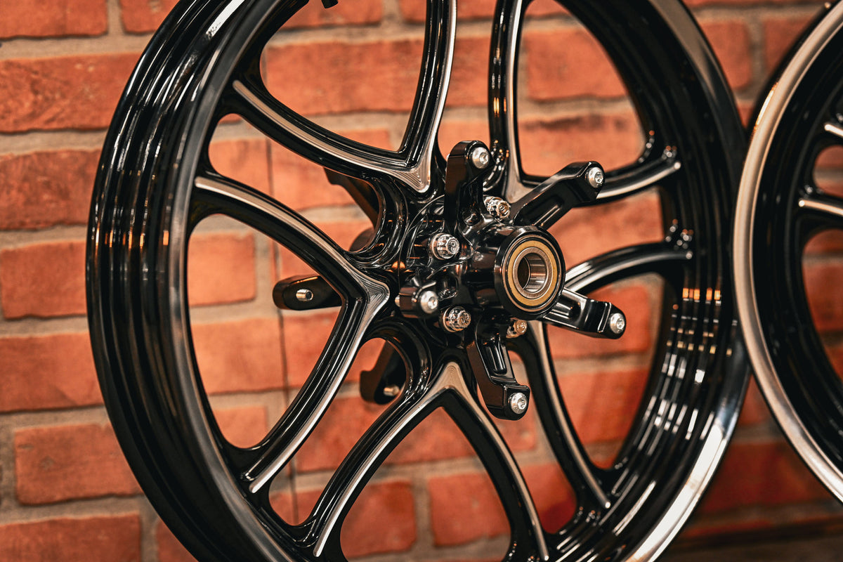 19x3.0" / 18x5.5 BLACK DOUBLE CUT RETRO 4 PAIR (2014-2023 HD TOURING)
