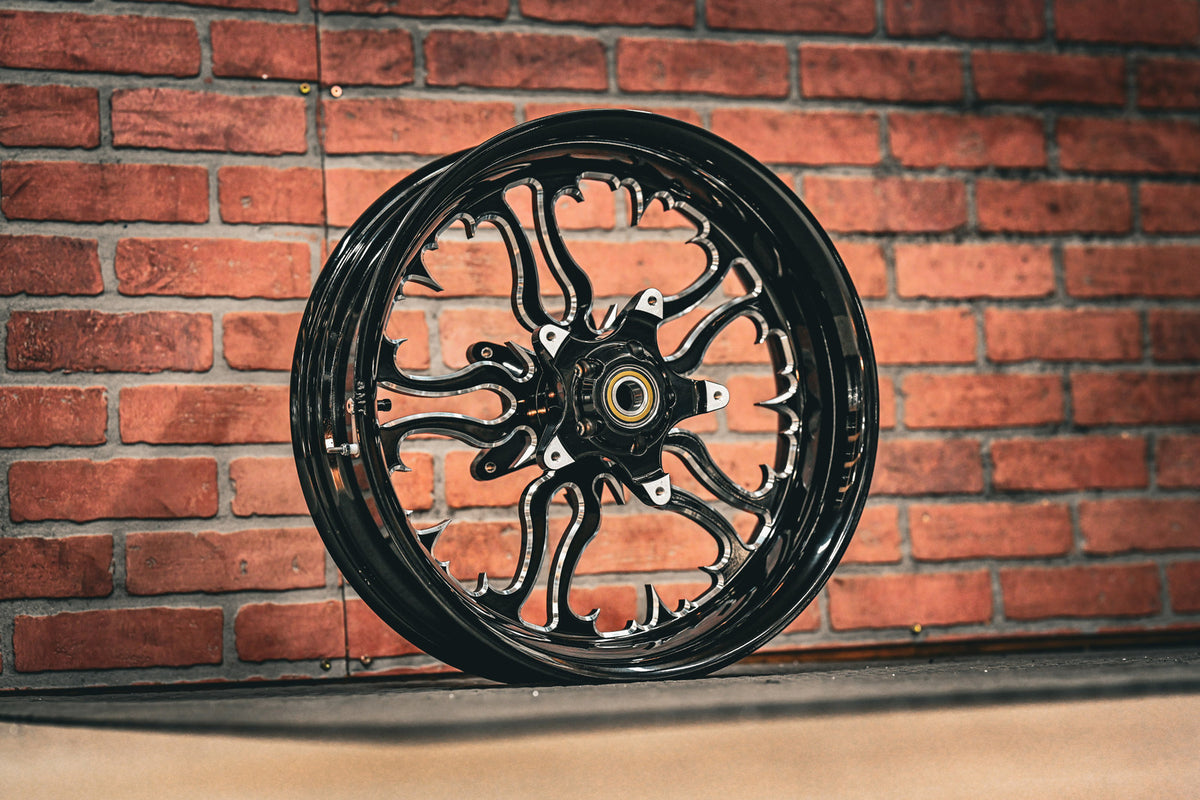 18x5.5" BLACK DOUBLE CUT RING OF FIRE (2014-2023 HD Touring)