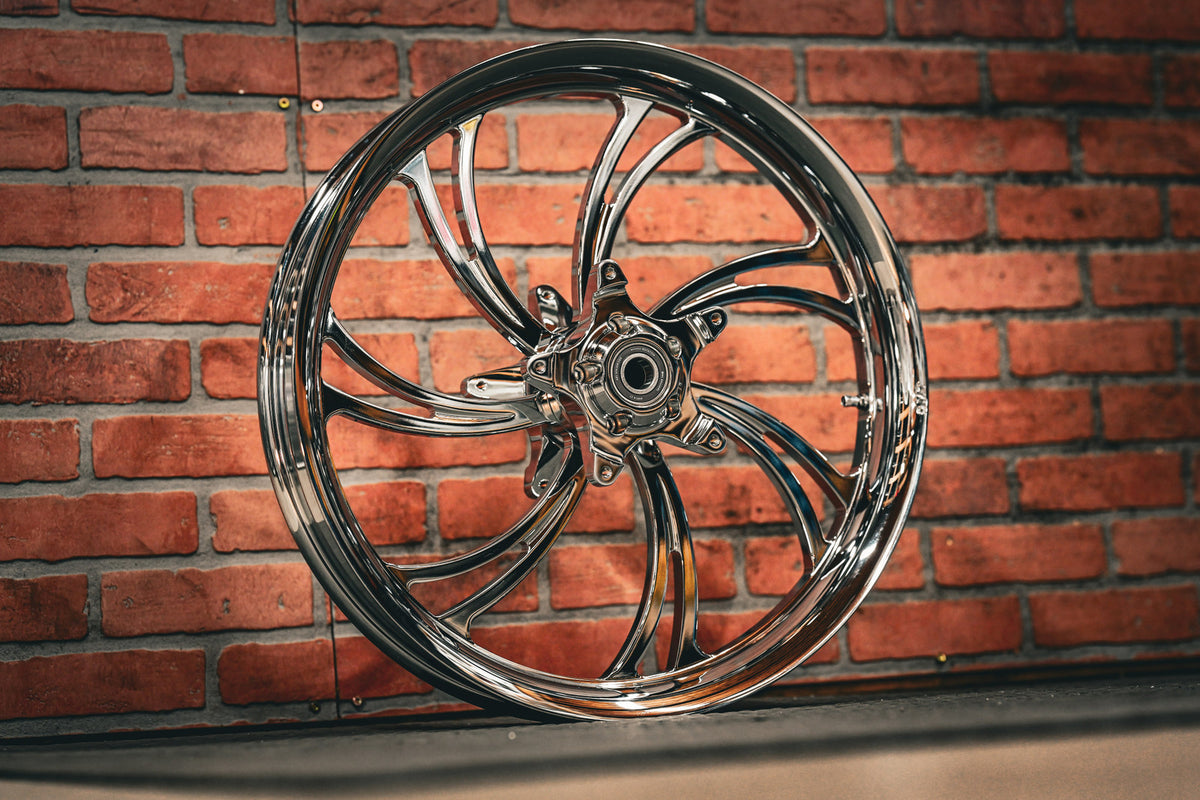 21x3.25" CHROME V-ARM (2014-23 HD Touring)