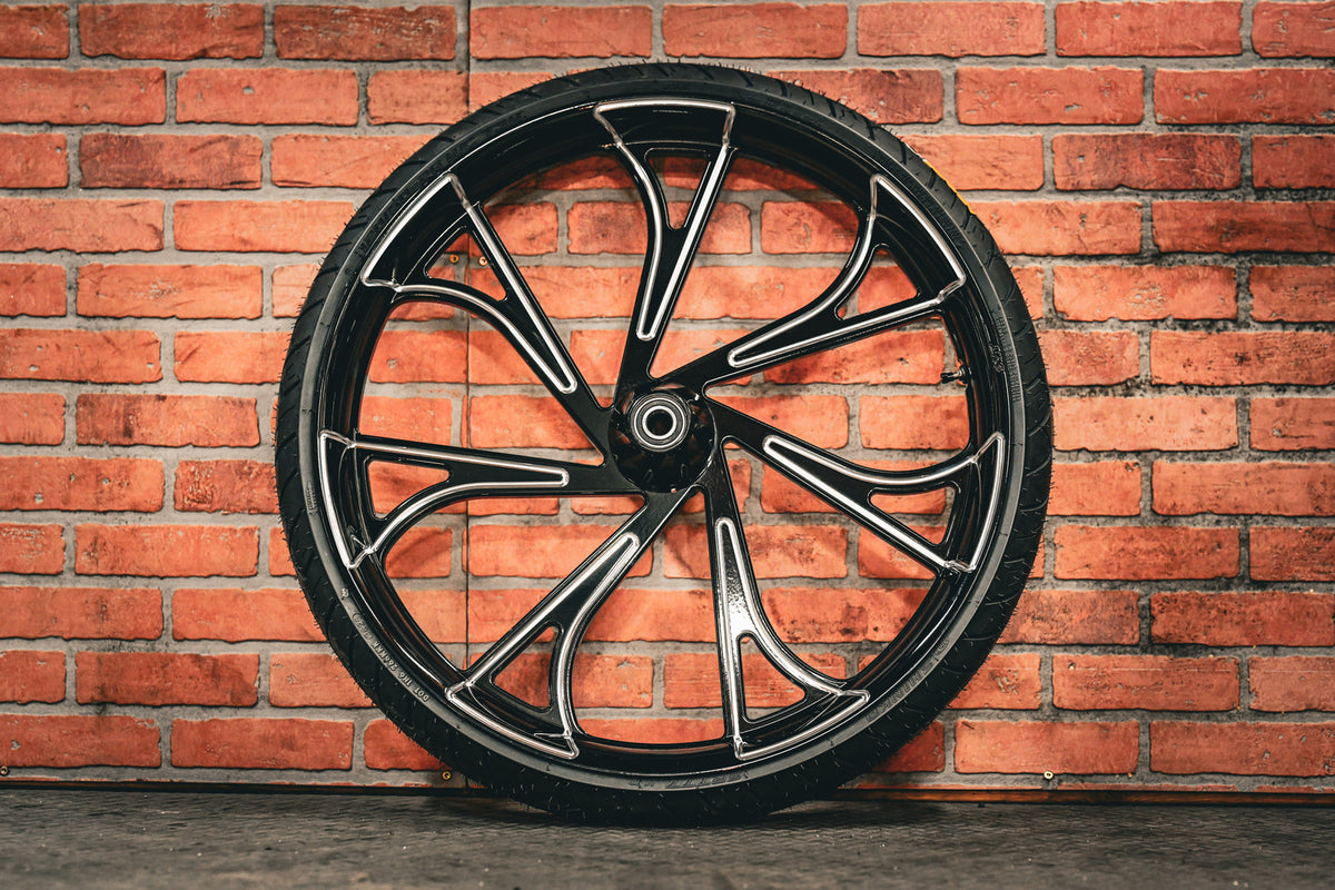 26x3.75" BLACK DOUBLE CUT BLADE RUNNER (2008-2026 HD Touring)
