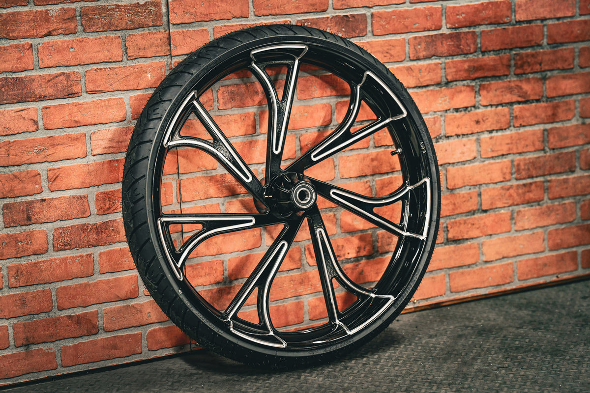 26x3.75" BLACK DOUBLE CUT BLADE RUNNER (2008-2026 HD Touring)