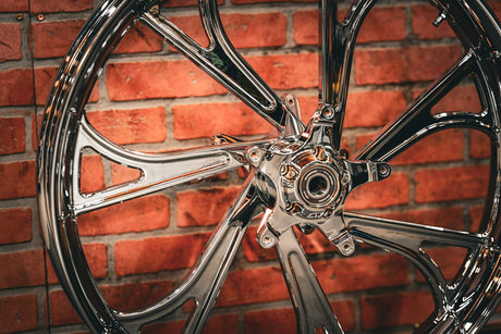 26x3.75" CHROME BLADE RUNNER (2014-2023 HD Touring)