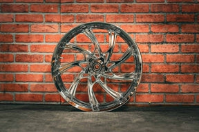 21X5.5" CHROME XR9 (2014-2023 HD TOURING)