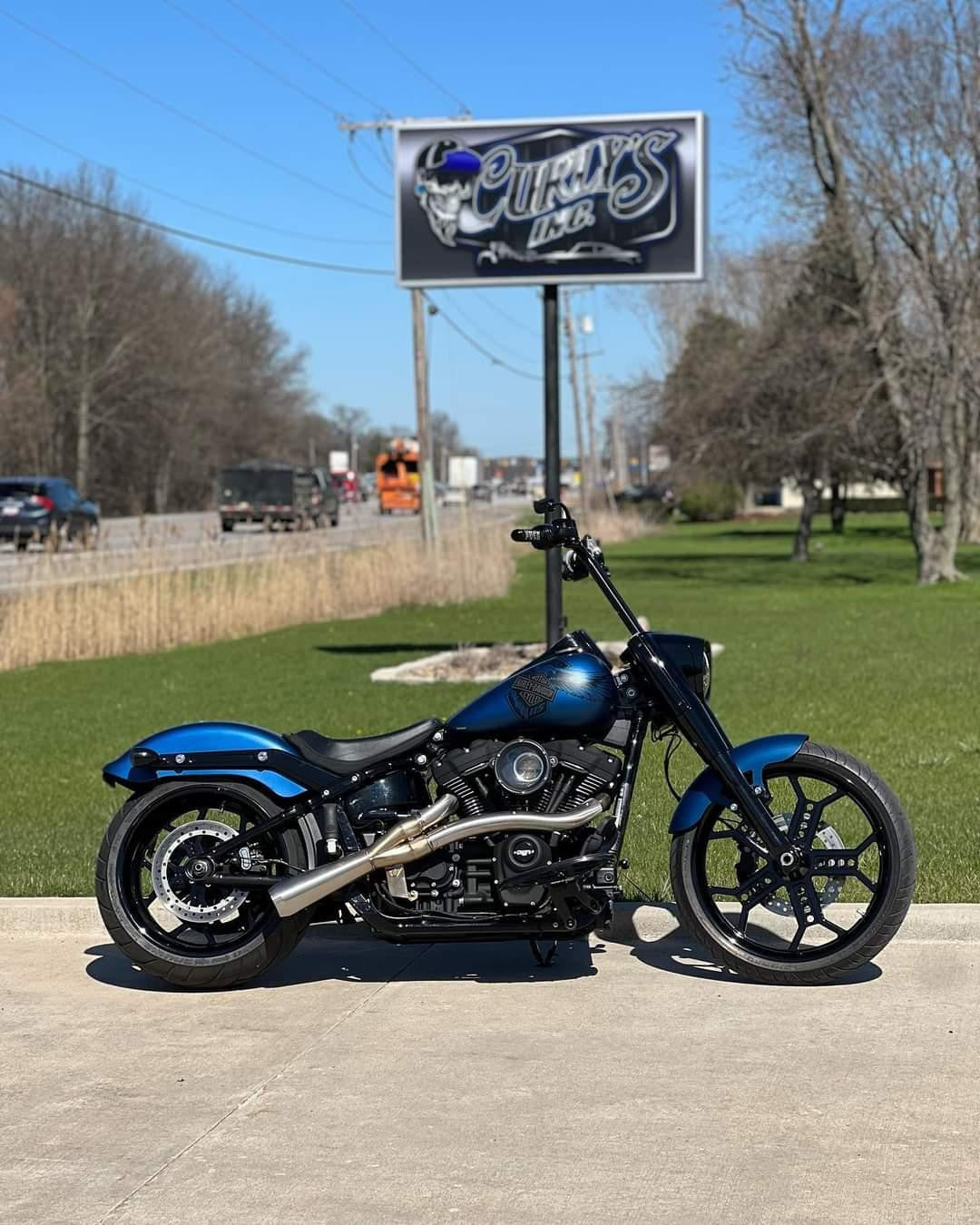 Revolution Indian Black Wheels