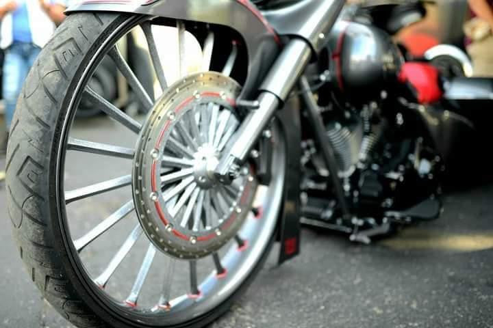 Straight Line Indian Chrome Wheels