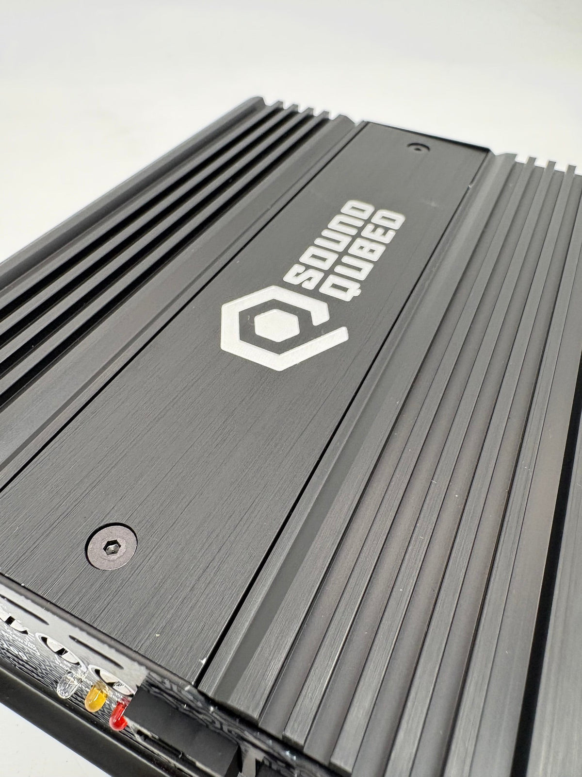 SoundQubed 2100 Watts C1-2100 Class D Mono Block Amplifier