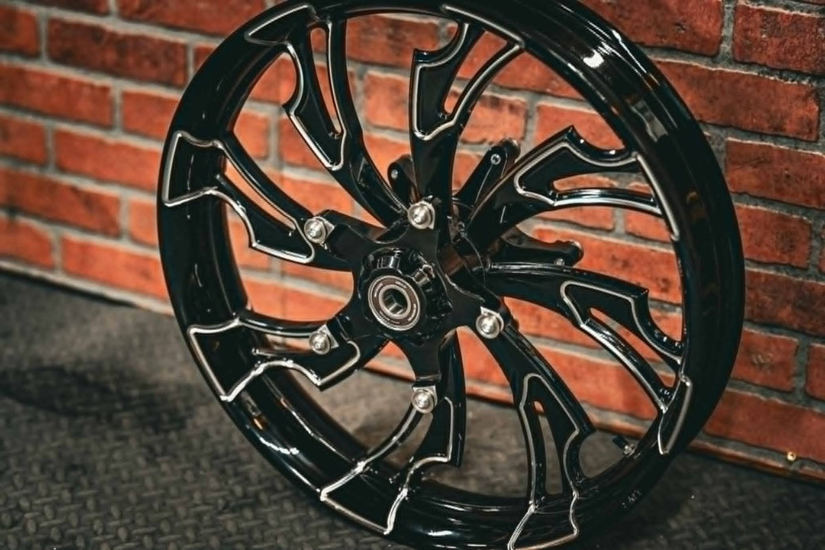 21X3.25" BLACK DOUBLE CUT GUINZU (2024+ HD TOURING)