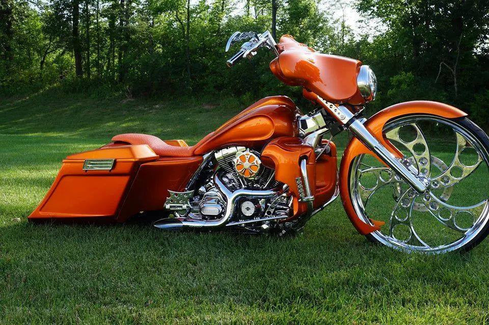 Silencer Harley Touring Chrome Wheels