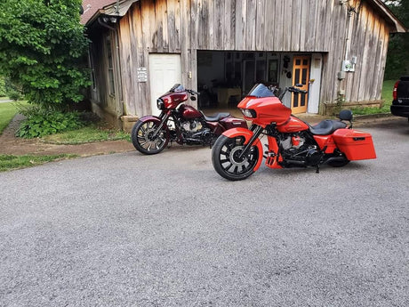 Maverick Indian Black Wheels